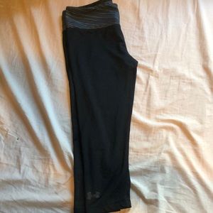 Under Armour capri leggings